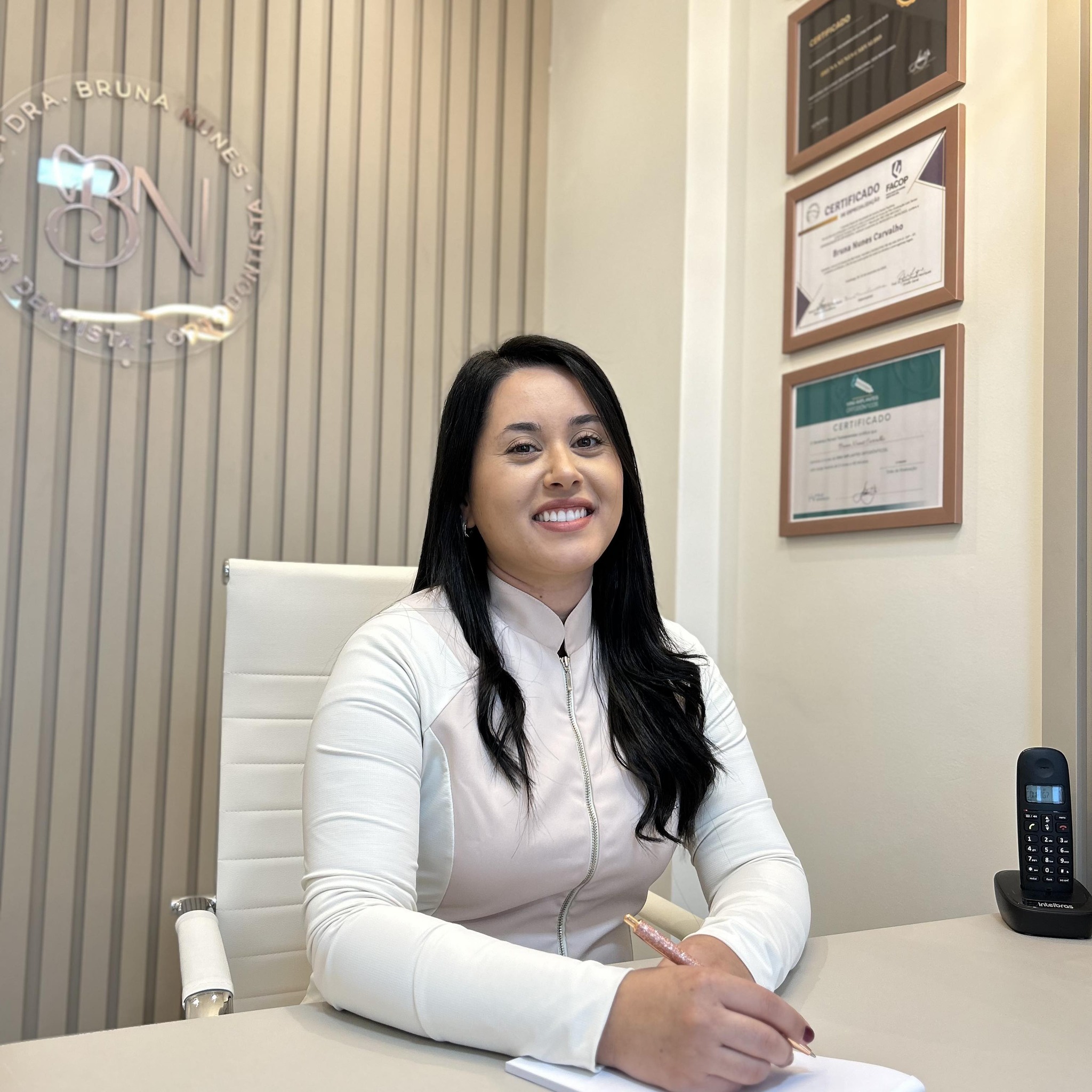 Dra. Bruna Nunes
